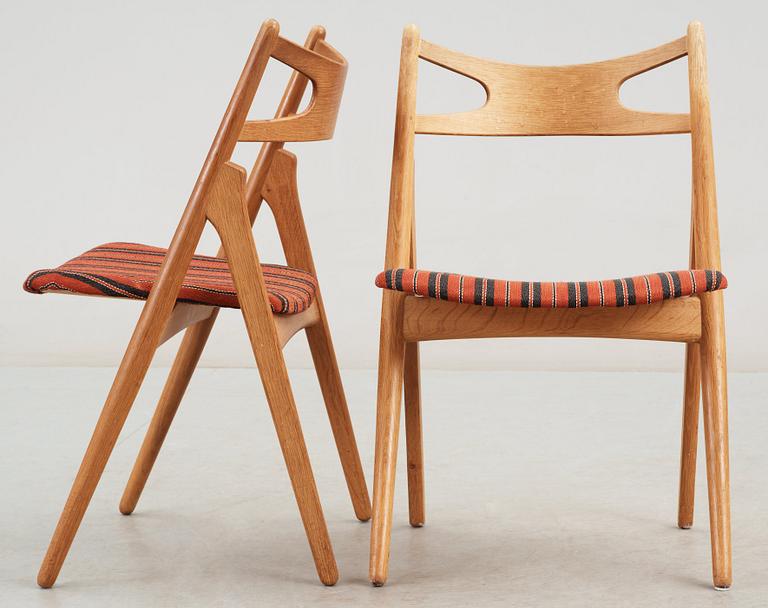 A set of eight Hans J Wegner oak chairs by Carl Hansen & Son, Denmark 1950's-60's.