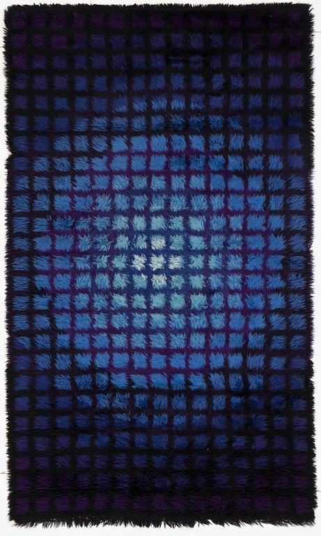 Verner Panton, a carpet, "Finlandia", machine made knotted pile, Unika Vaev, Denmark, ca 227 x 113 cm.