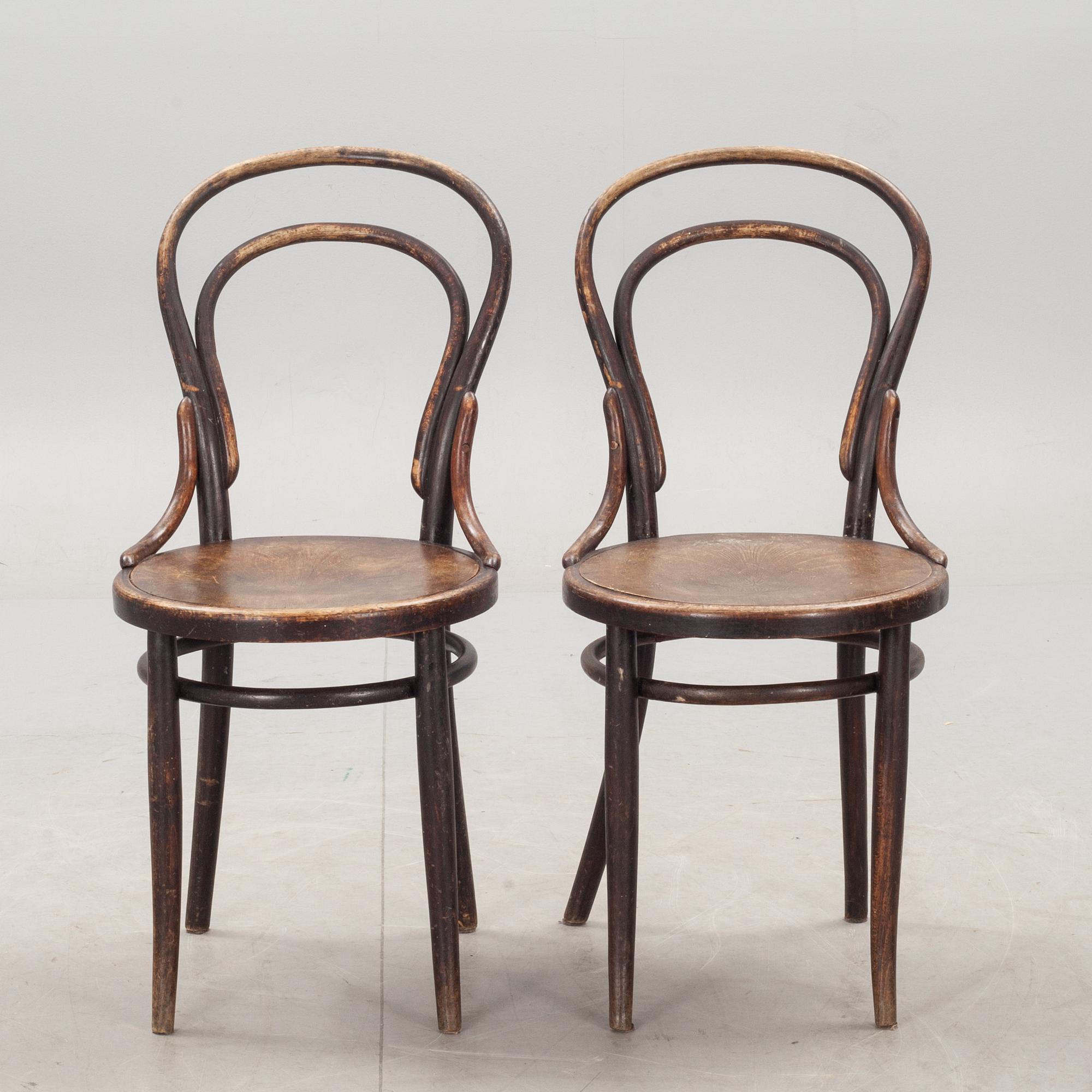 STOLAR, ett par, Thonet, 1900-talets början.