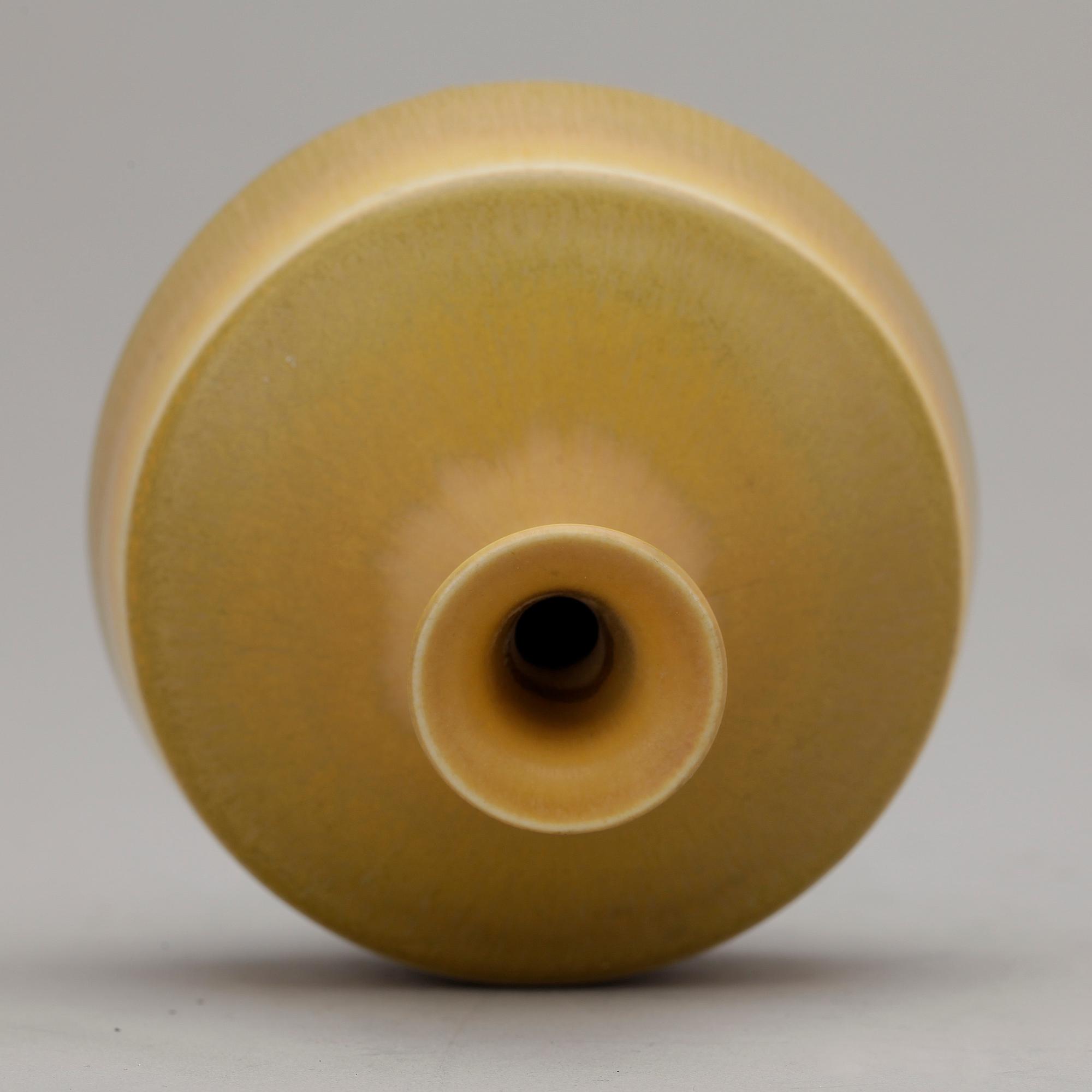 VAS, stengods, Berndt Friberg Gustavsberg  1976.