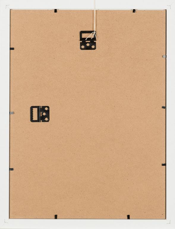 Greta Hällfors-Sipilä, Curious bee.