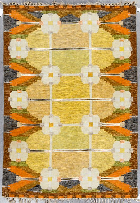 MATTA, rölakan, Ingegerd Silow, signerad IS. Ca 229 x 163 cm.