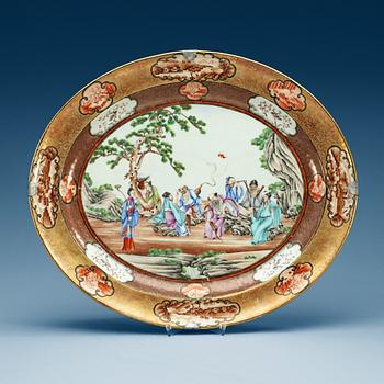 1593. A famille rose serving dish, Qing dynasty, Qianlong (1736-95).