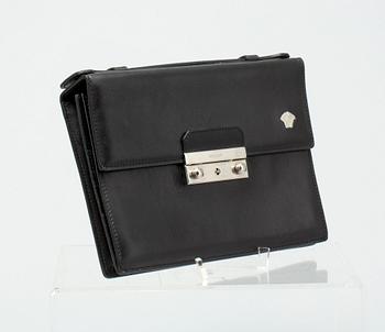 VÄSKA, Versace.