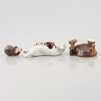 Gösta Grähs, skulpturer, 3 st, stengods, egen ateljé.