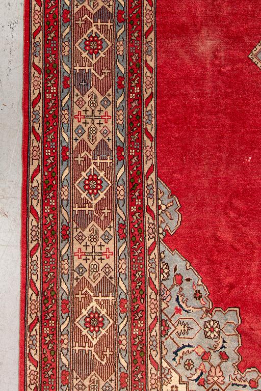 A semintique Tabris carpet ca 350x243 cm.