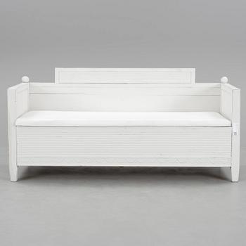 SOFFA, gustaviansk, omkring år 1800.