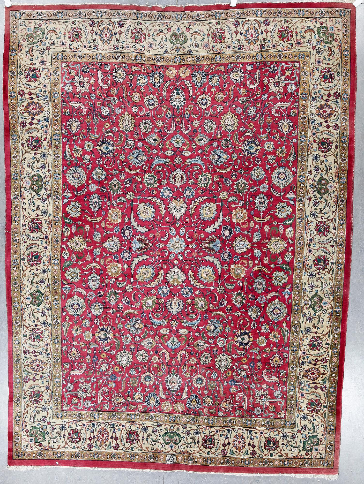 MATTA, Täbris, ca 379x282 cm.