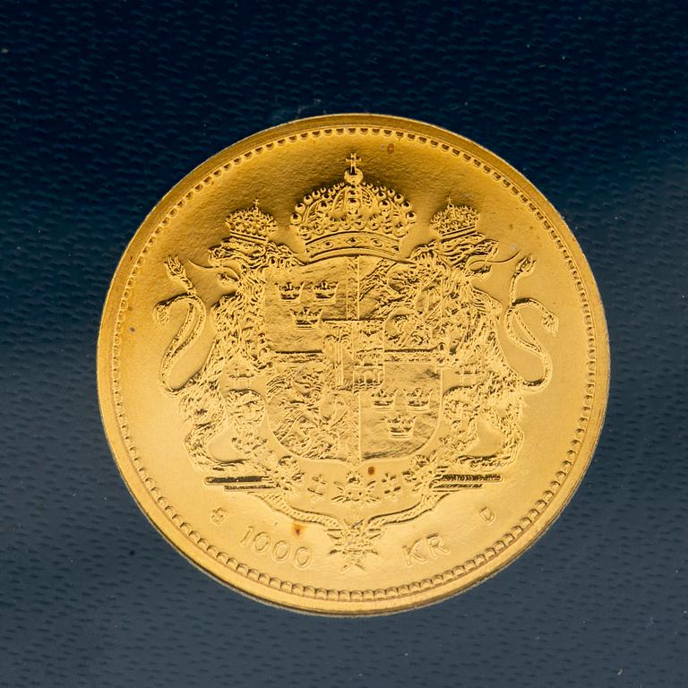Gold coin, 21.6 carat, Queen Silvia, “SEK 1,000”, Sveriges Riksbank, 1993.