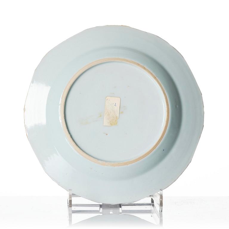 A set of twelve Chinese export porcelain dessert dishes, Qing dynasty, Qianlong and Jiaqing, 18/19th century.