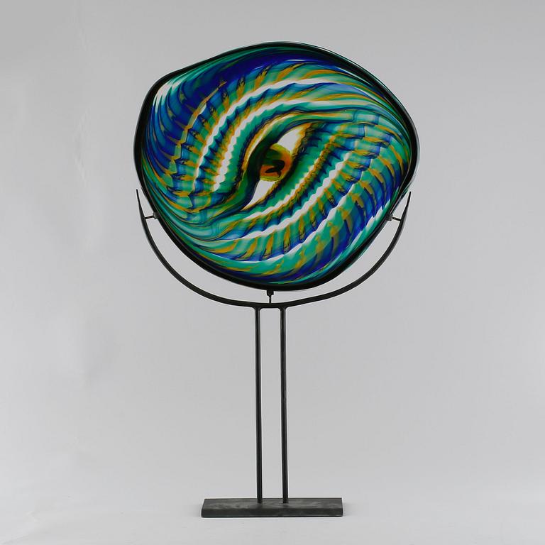 BENGT HEINTZE, a glass sculpture, signed and dated 1971.