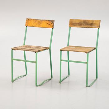 A pair of garden chairs, a version of modell 6, Grythyttan, Sweden, mid 20th century.