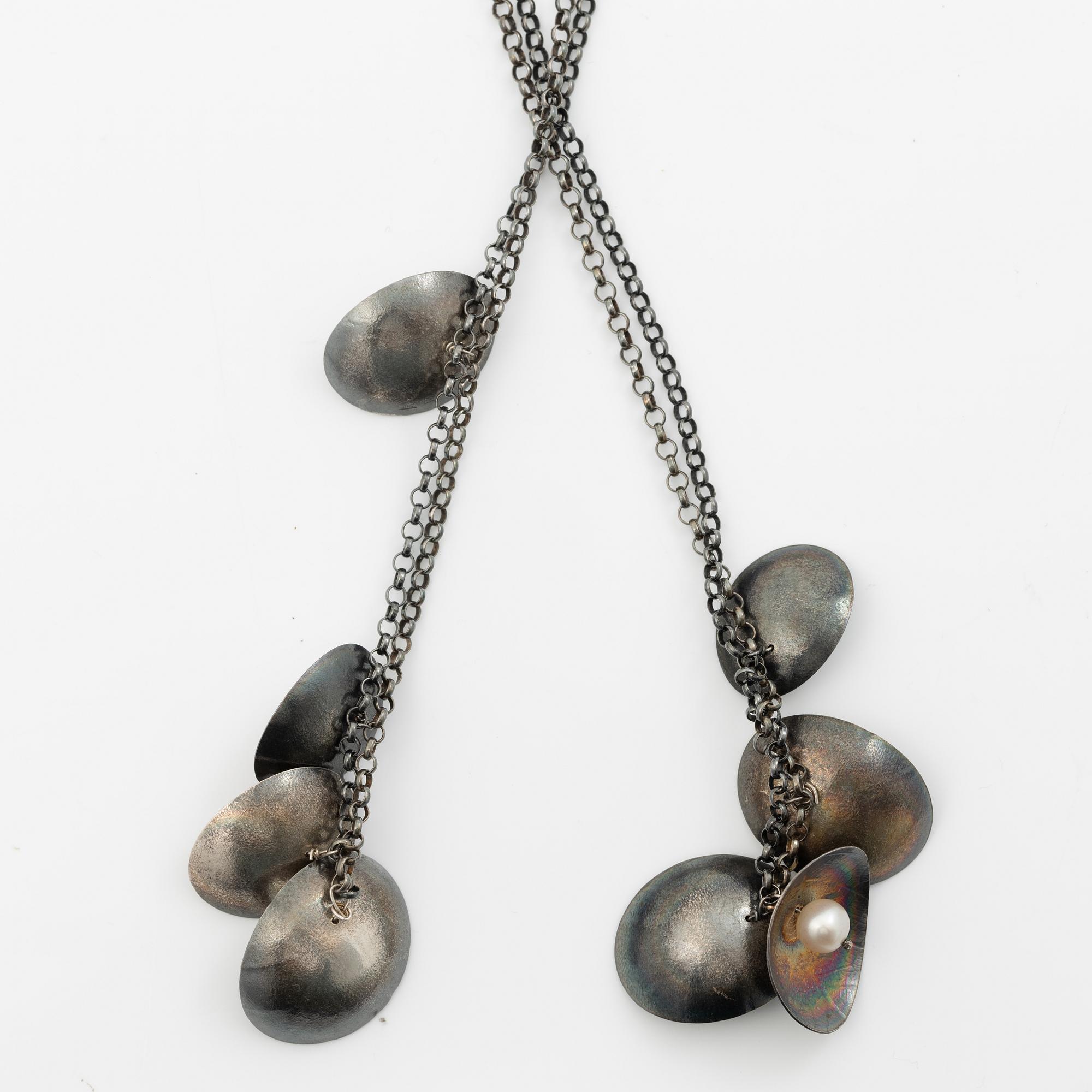 Ingrid Bärndal, collier, silver och odlade pärlor.