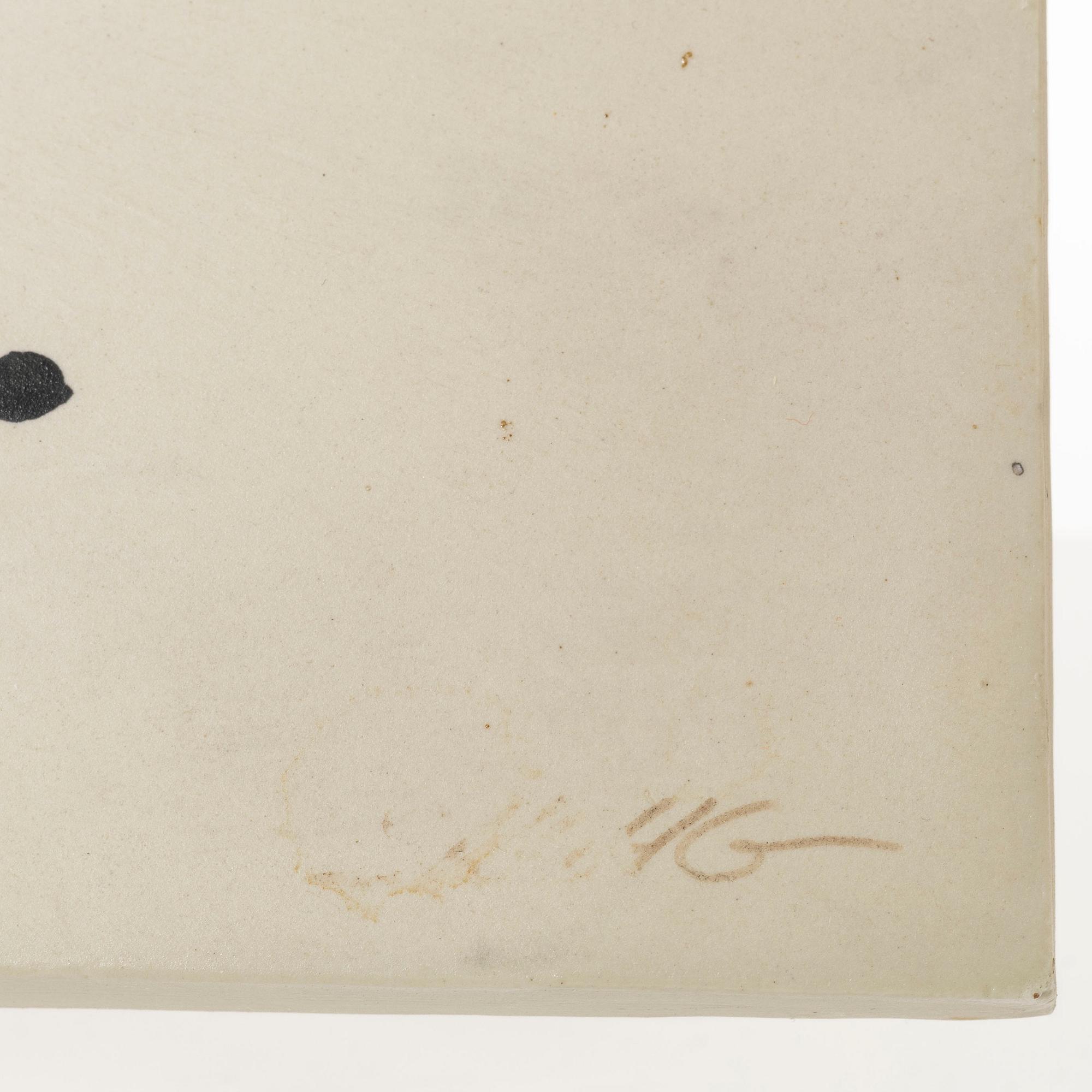 Claes Thell, three stoneware pieces, as well as a piece by Börje Skohg.