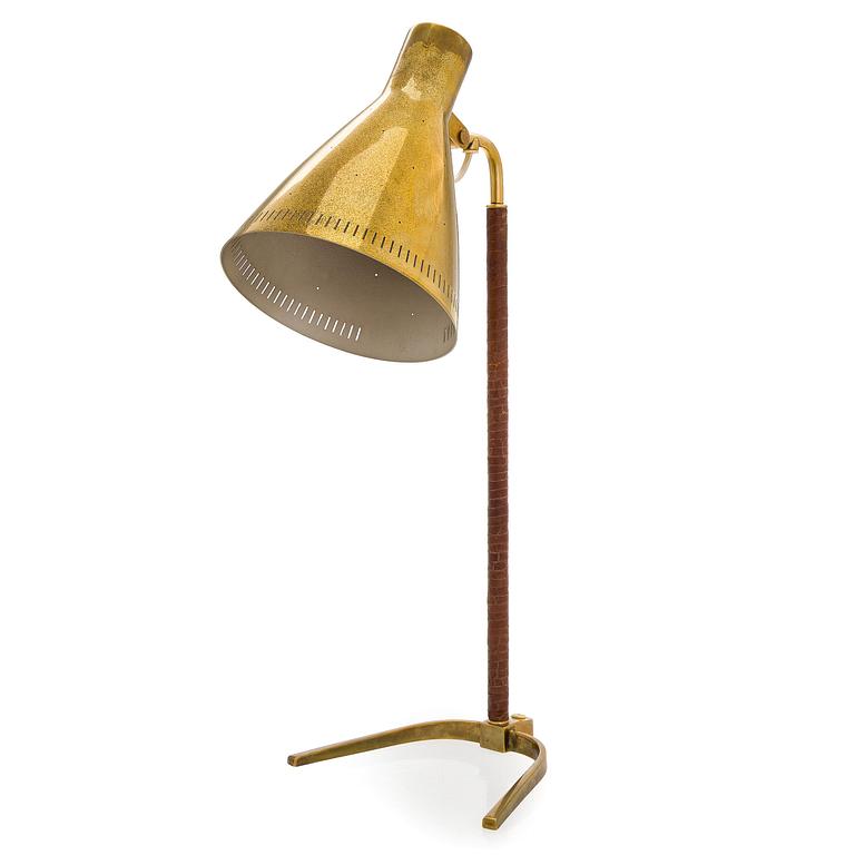 Paavo Tynell, a mid-20th century '9224' table lamp for Taito Finland.