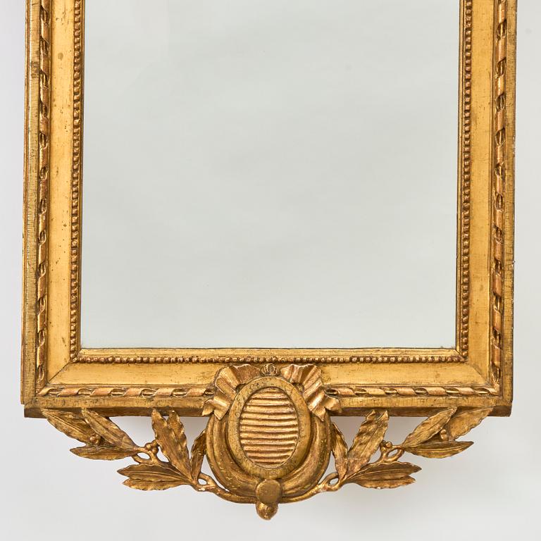 Spegel, av Carl Gustaf Fyrwald (mästare i Stockholm 1776-1825), Gustaviansk.