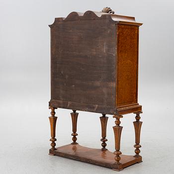 A Swedish Grace cabinet, 1920s.