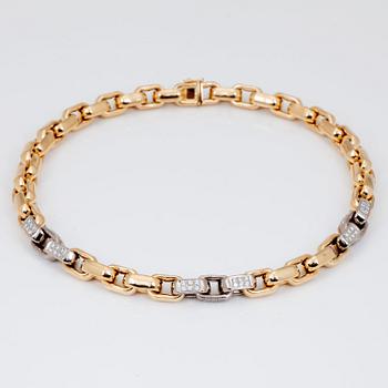 COLLIER med briljantslipade diamanter 2.70ct.