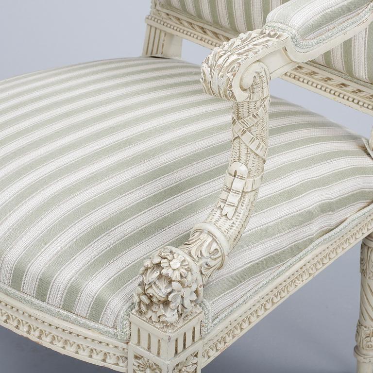 SALONGSGRUPP, 8 delar, Louis XVI-stil, 1900-talets första hälft.