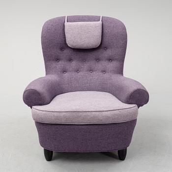 Carl Malmsten, fåtölj, "Jättepaddan", AB O.H. Sjögren, Tranås, 2000-tal.