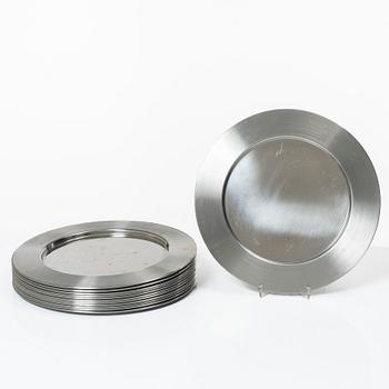 Timo Sarpaneva, kuverttallrikar, 12 st samt praktfat, OPA, Finland 1900-talets senare del.