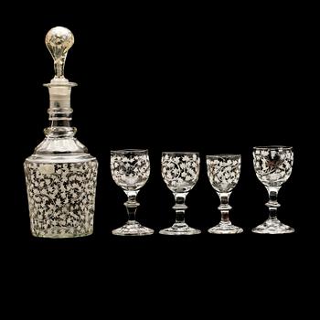 STARKVINSGLAS samt KARAFF, 5 delar, tidigt 1800-tal.