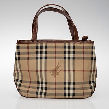 KÄSILAUKKU, Burberry.