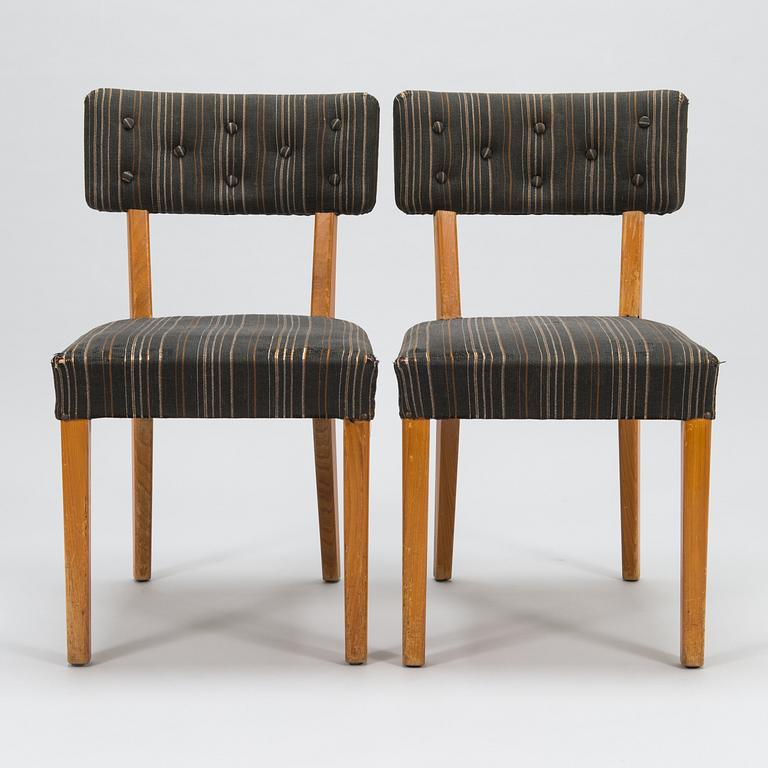AINO AALTO, A set of six 1940's chairs for O.Y. Huonekalu- ja Rakennustyötehdas A.B. Finland.