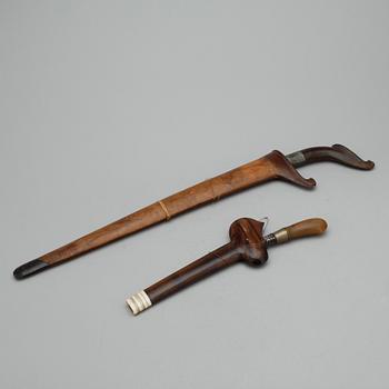 DOLK samt KLEWANGER, 4 st, Indonesien, 1900-talets början.