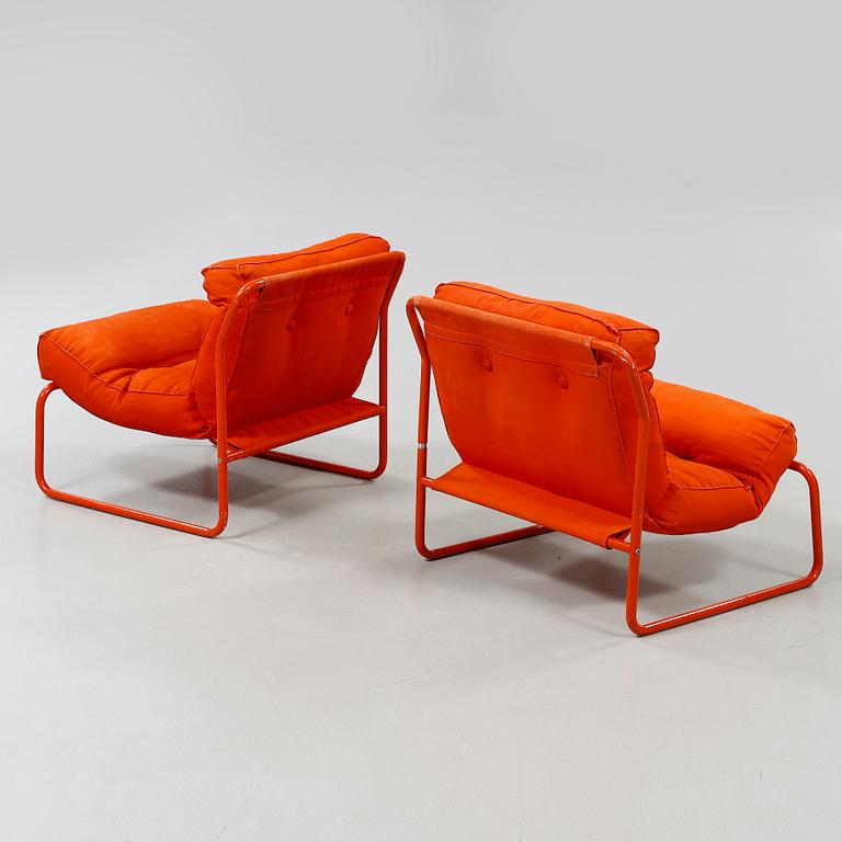 A pair of lounge chairs by Gillis Lundgren for Ikea, model "Pixi", 1970s.