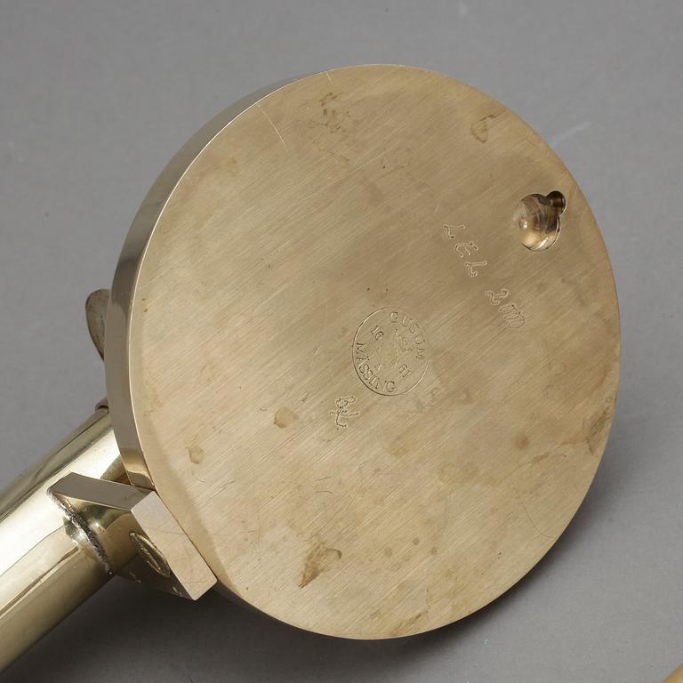 VÄGGLAMPETTER, ett par, mässing, Gusum, 1900-talets andra hälft.