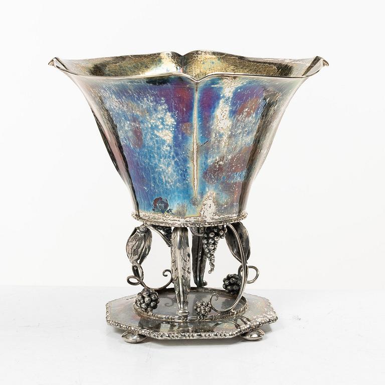 JE Skreij, bowl on foot, silver, Falun 1929.