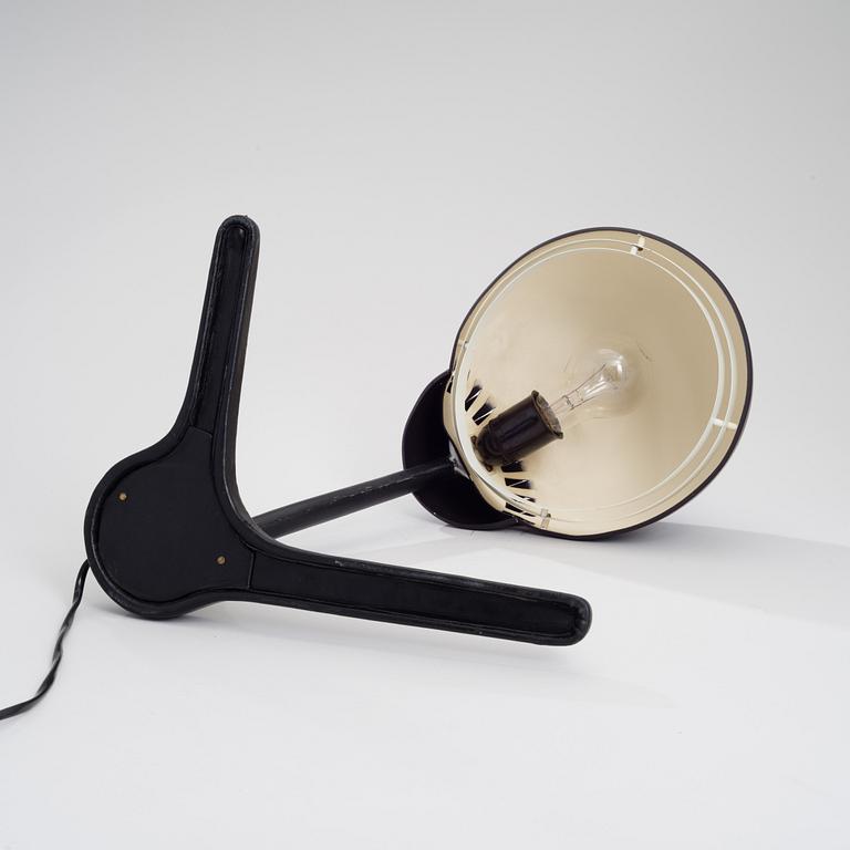 ALVAR AALTO, A TABLE LAMP A 704. Manufactured by Valaistustyö Ky.