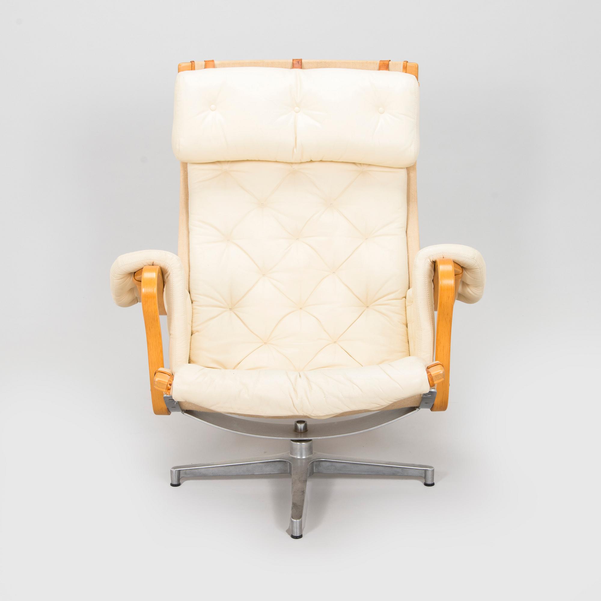 Bruno Mathsson, a 'Pernilla Roto' armchair, DUX, second half of the 20th century.