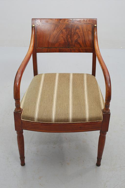 KARMSTOLAR, ett par, Karl-Johan, 1800-talets första hälft.