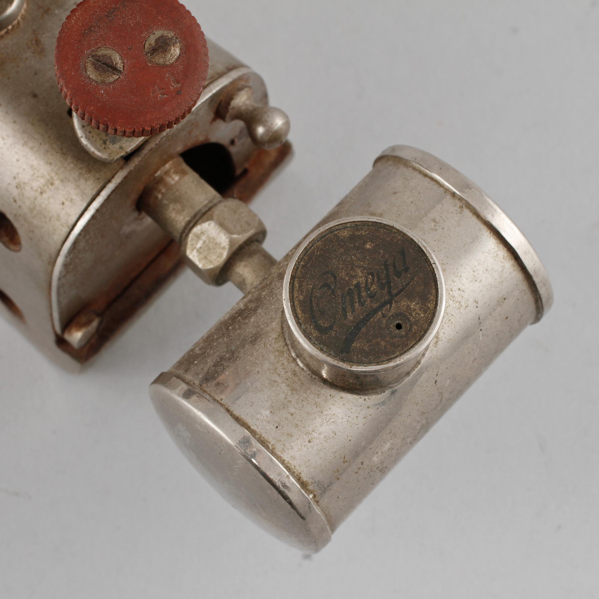 STRYKJÄRN, Omega, 1900-talets första del.