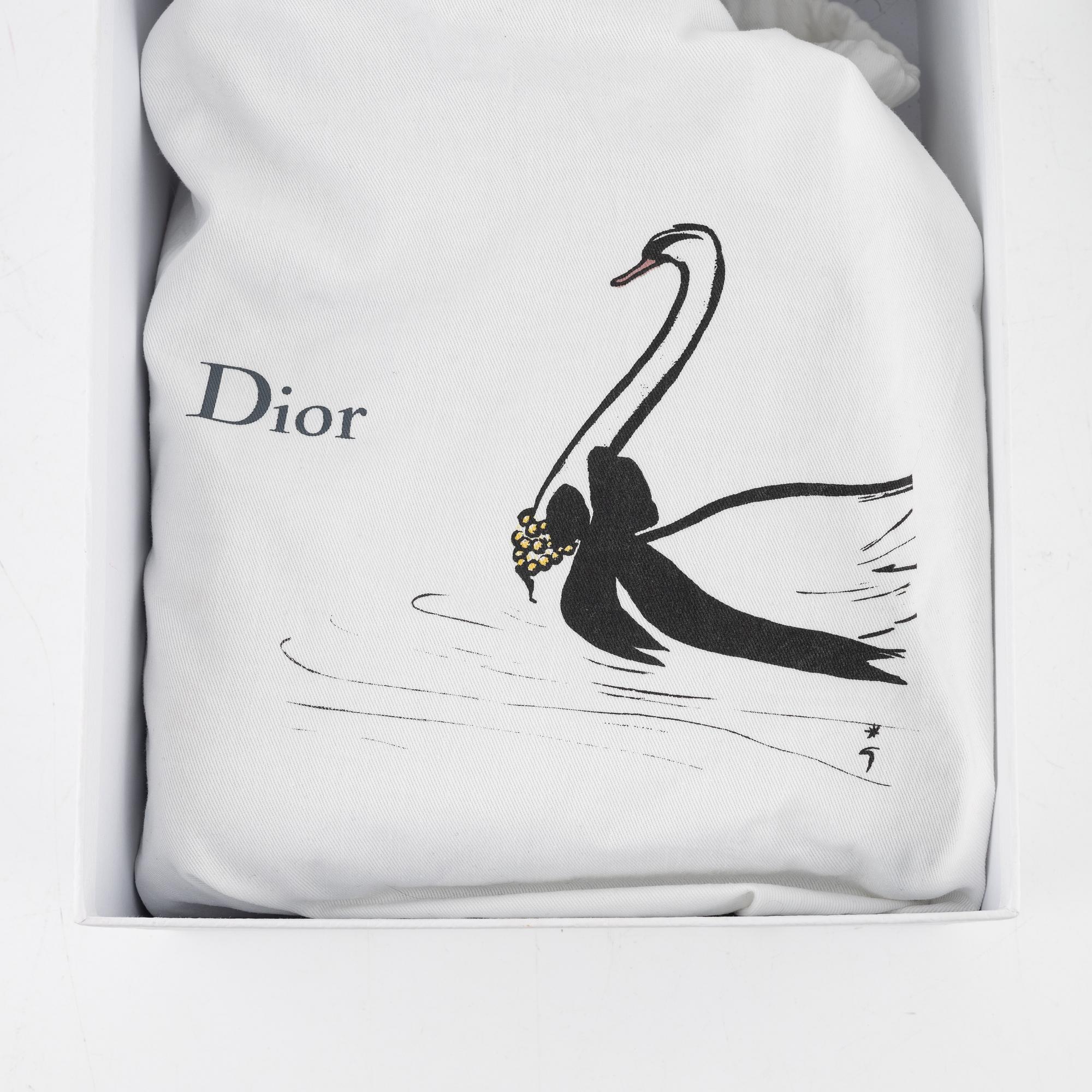 Christian Dior, A Ultramatte Gray Stone Cannage Calfskin 'Lady Dior my ABCDIOR bag'.