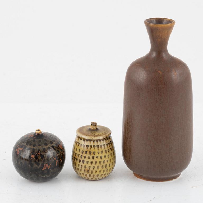 18 miniature stoneware vases and bowls, including Höganäs, Stig Lindberg and Bernt Friberg.