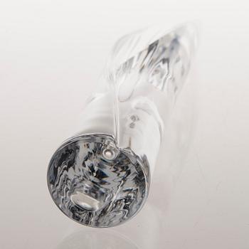 Aimo Okkolin, An 'Iris sculpture signed Aimo Okkolin, Riihimäen Lasi Oy.