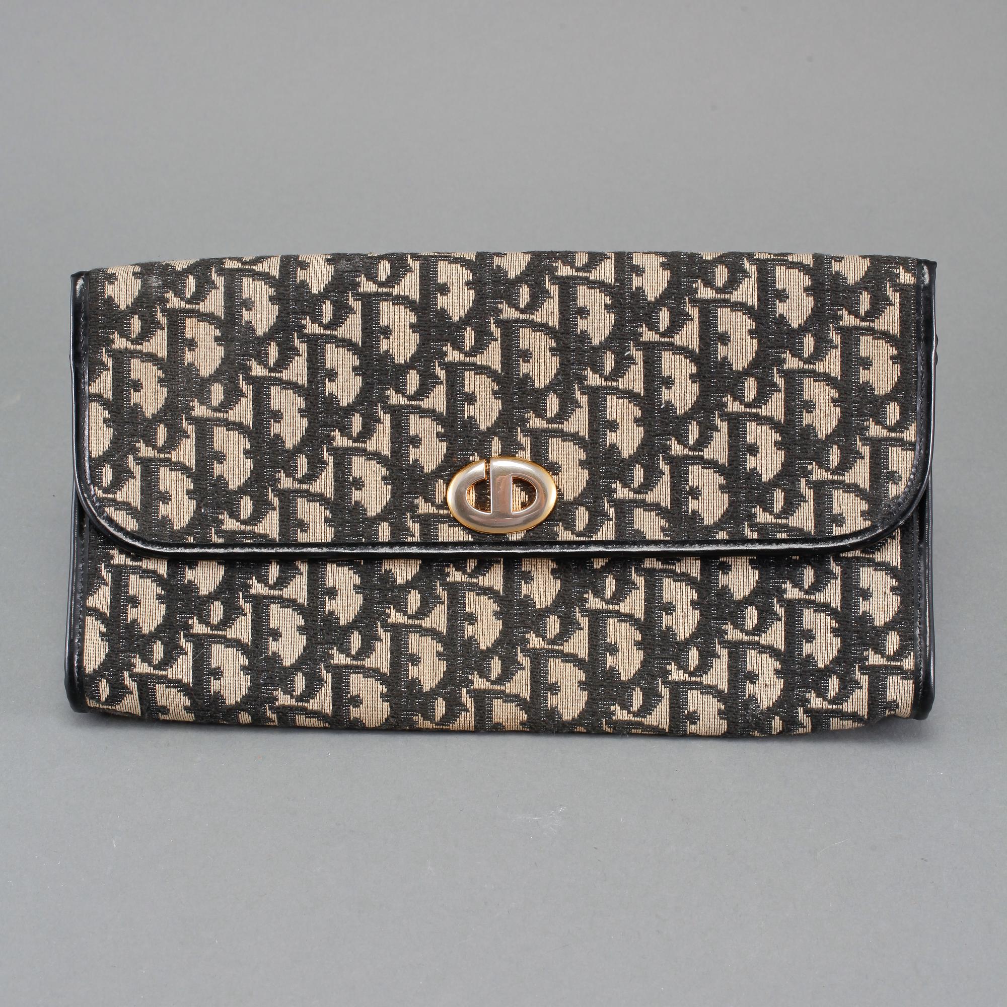 VÄSKA, Dior.