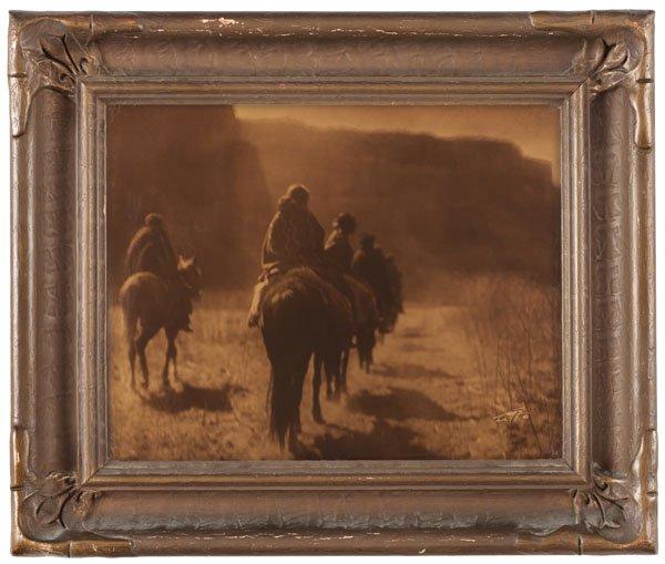 Edward Sherrif Curtis, "Navaho, The Vanishing Race", 1904.