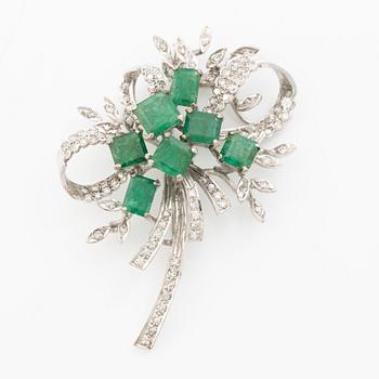 Brooch, 18K white gold with emeralds and octagonal-cut diamonds.