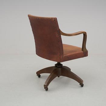 SKRIVBORDSSTOL, 1920-tal.