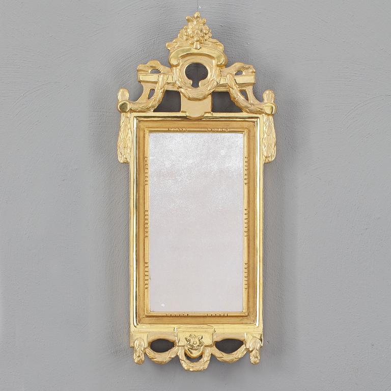 SPEGEL, gustaviansk, 1700-talets slut.