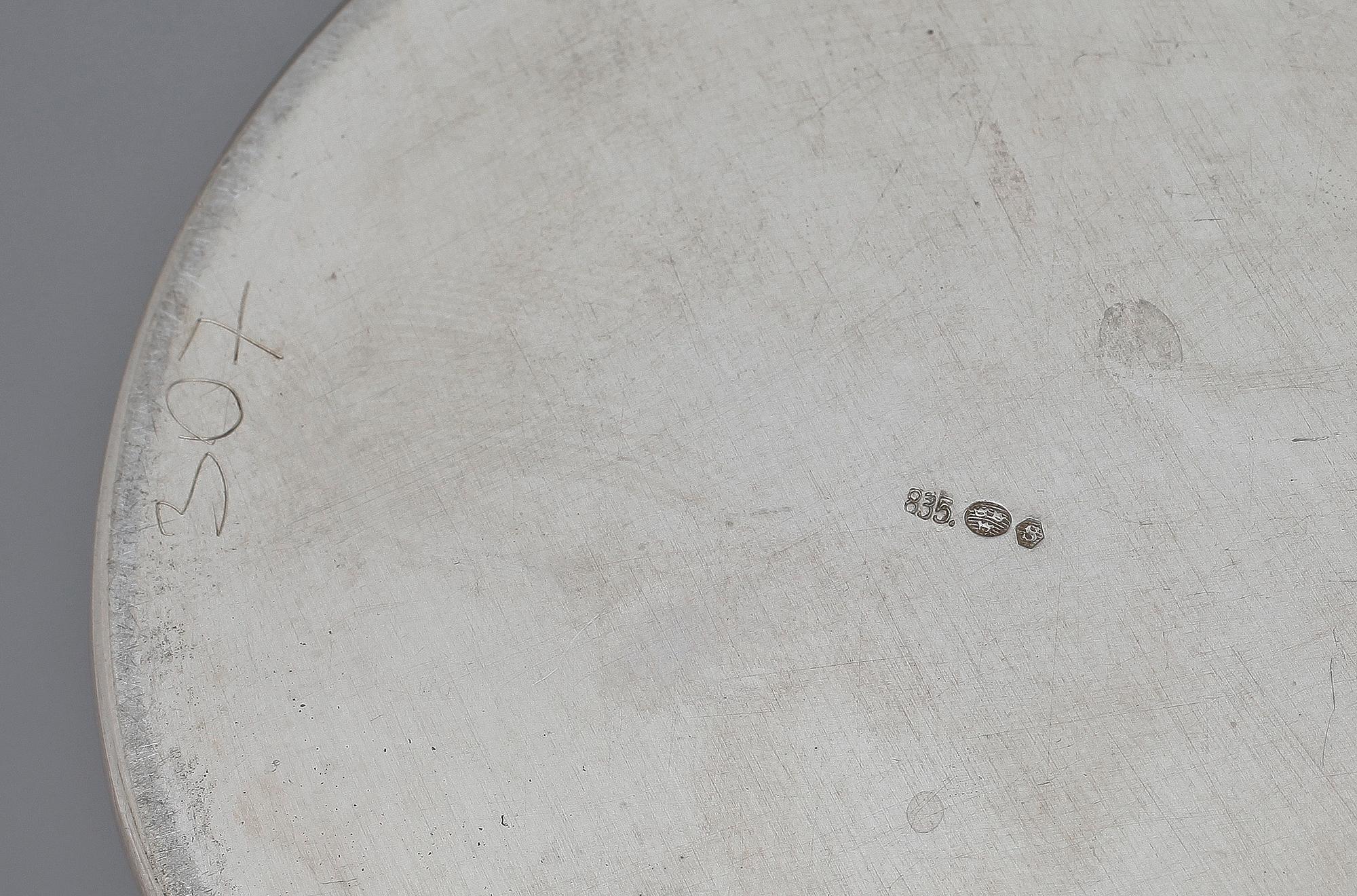 VAS, silver, svenska importstämplar. 1900-talets andra hälft. Vikt ca  270 gram.