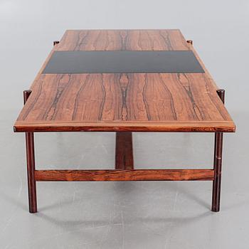 TORBJØRN AFDAL, A coffee table, model "Sari", 1960s.