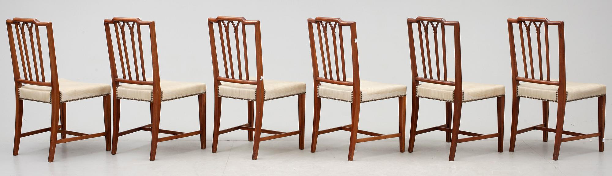 MATSALSGRUPP, 13 delar. Engelsk stil. 1900-tal.