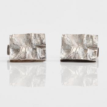MANSCHETTKNAPPAR, 1 par, sterlingsilver, Sirokoru, Finland 1975.