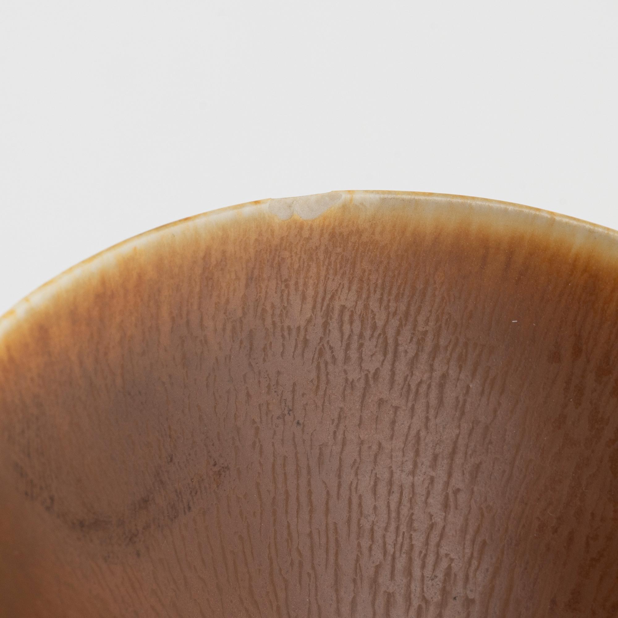 Berndt Friberg, a set of two stoneware bowls, Gustavsberg, Sweden.