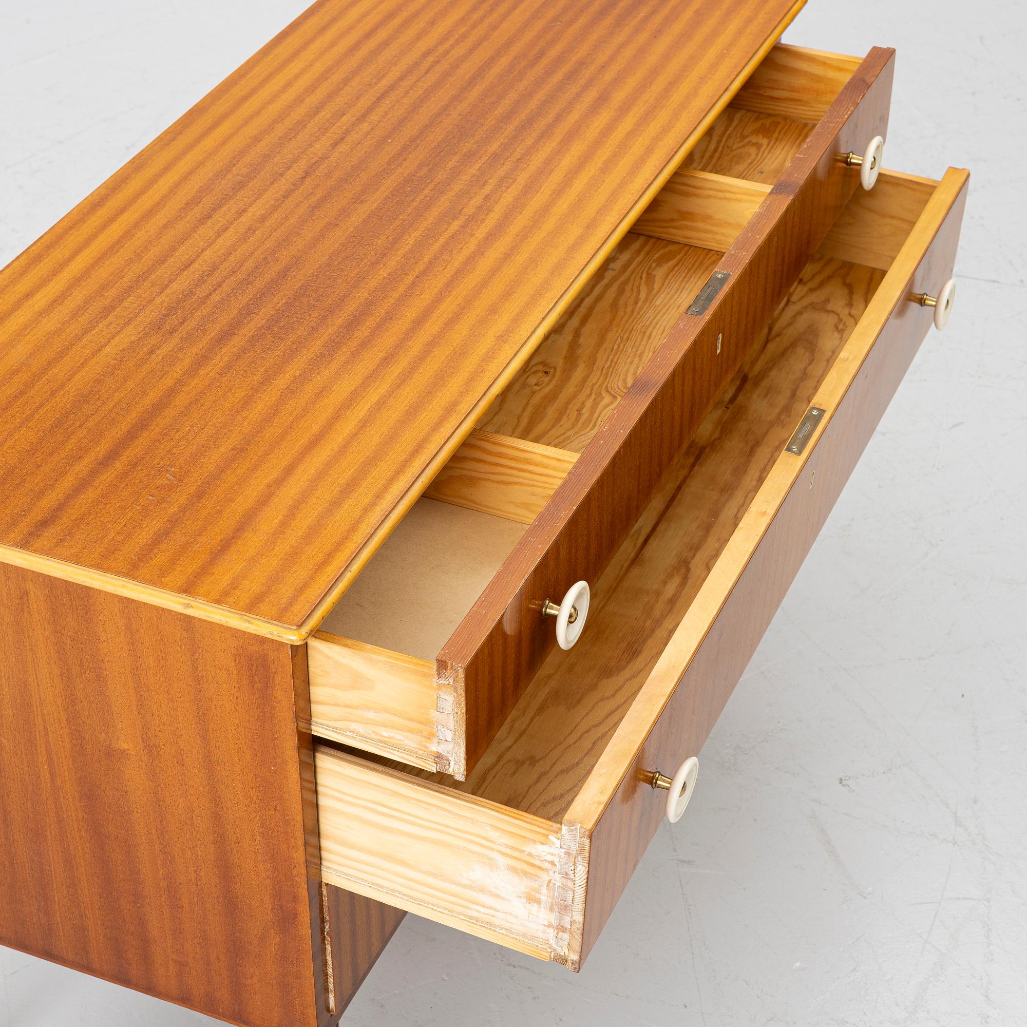 Chest of drawers, Swedish Modern, 1940s.